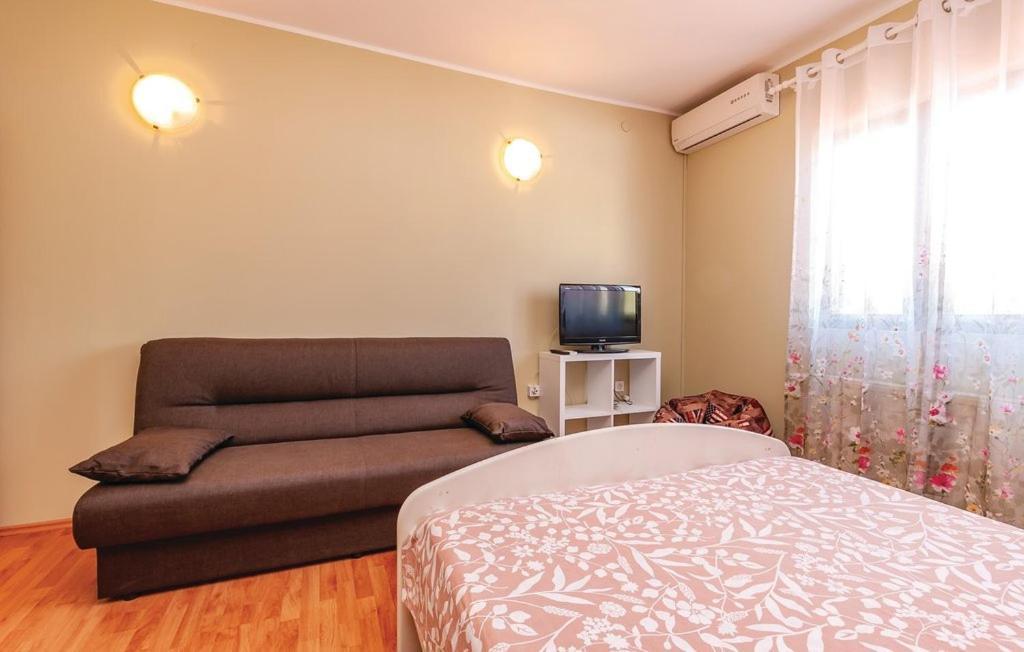 Apartmani Mirjana Brodarica  Buitenkant foto